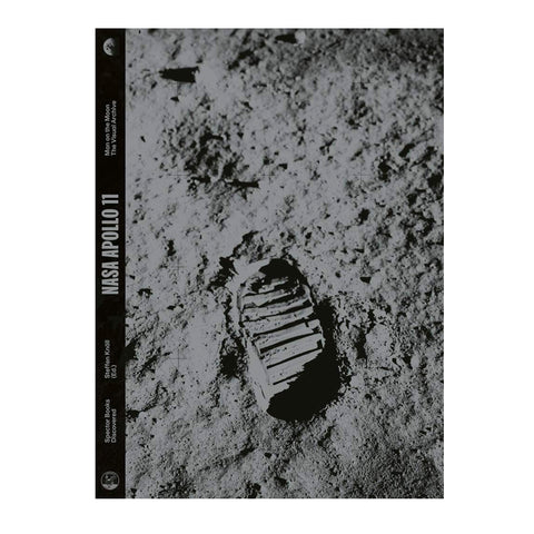 NASA Apollo 11: Man On The Moon - Softcover